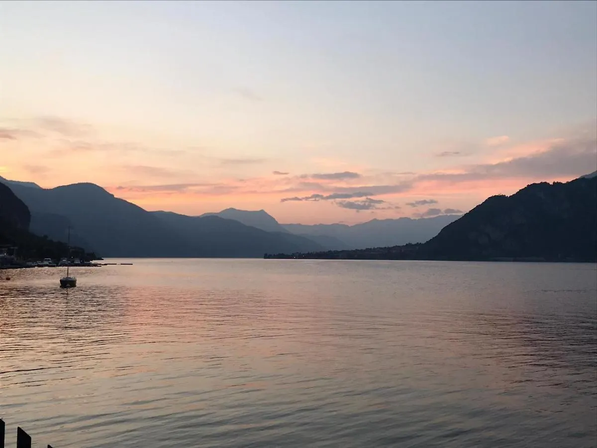 L For Lake Mandello del Lario Apartment