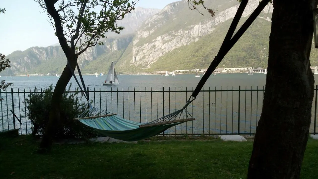 Apartment L For Lake Mandello del Lario
