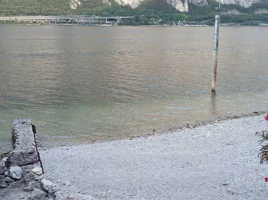 Apartment L For Lake Mandello del Lario